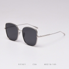 S31421 Metal alloy big polarized sunglasses,shows thin face
